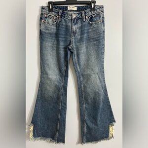 We The Free People Vintage Raw Hem Flared Jeans Size 26 Fringe Cut Out